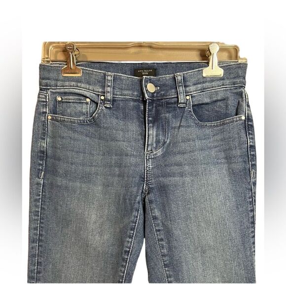 3 for $30! Ann Taylor petite skinny jeans - Picture 2 of 7